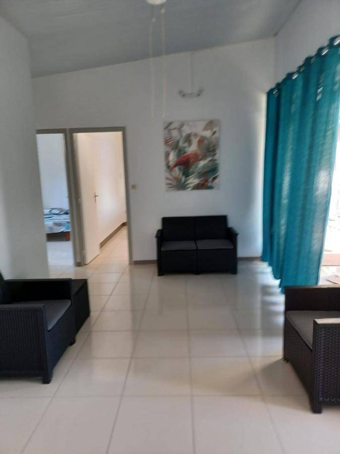 Gîte pour 4 personnes, avec jardin et vue à Case-Pilote - 4