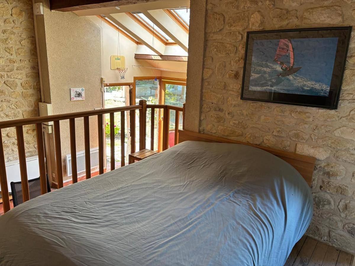 Double Room with Garden View in Villennes-sur-Seine, Yvelines
