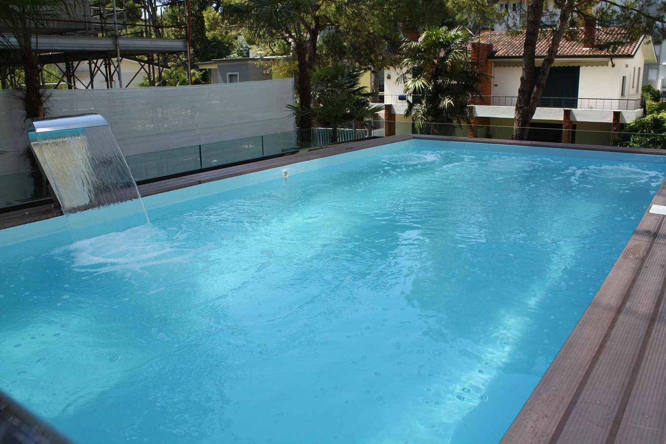 Apartamento vacacional entero, Apartamento vacacional con aire acondicionado, internet, balcón y piscina  in Lignano Sabbiadoro, Provincia d'Udine
