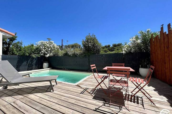 Location de vacances pour 4 personnes, avec piscine à Narbonne