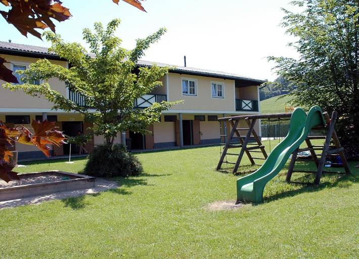 Ferienwohnung für 4 Personen, mit Balkon und Ausblick sowie Seeblick in Obertrum am See