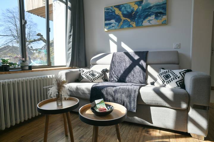 Gîte pour 4 personnes, avec jardin à Le Pin (Isère) - 2