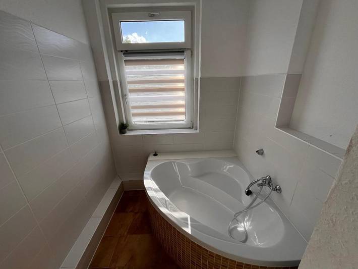 Ferienwohnung für 8 Personen, mit Balkon und Terrasse sowie Garten und Ausblick in Leipziger Buchmesse - 4