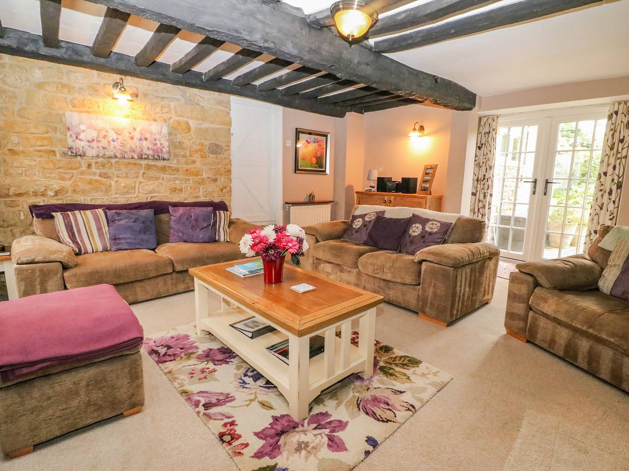 Pippins Loders in Dorset