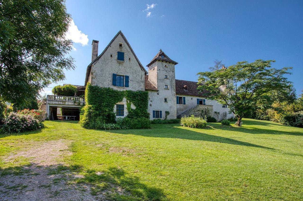Villa with Private Pool in Floirac (Lot), Quercy