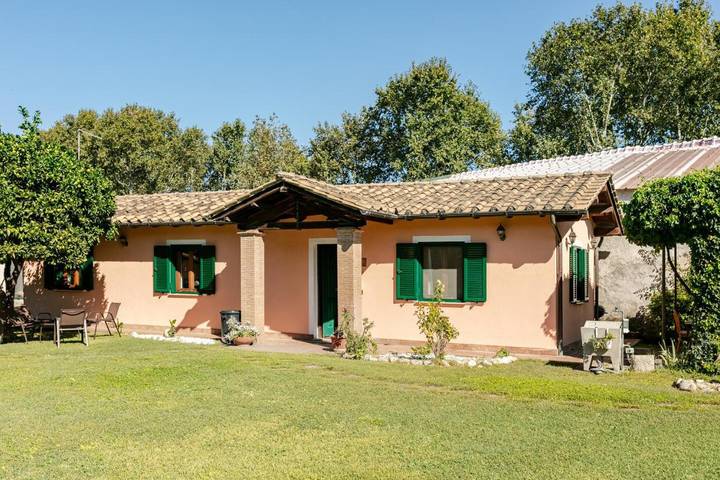 Villa para 4 pessoas, com jardim e vista em Roma