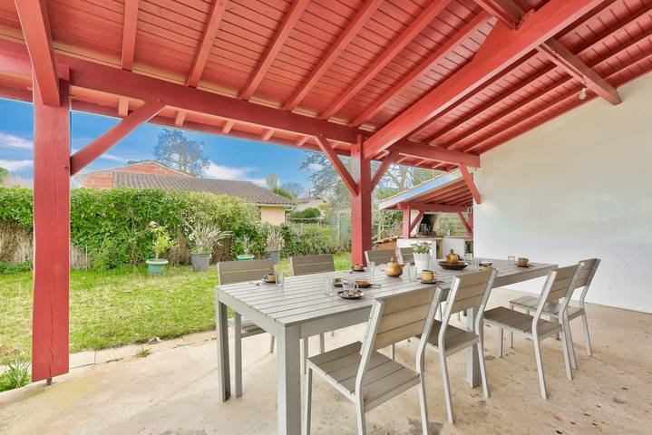 Maison de vacances pour 10 personnes, avec Terrasse et Jardin