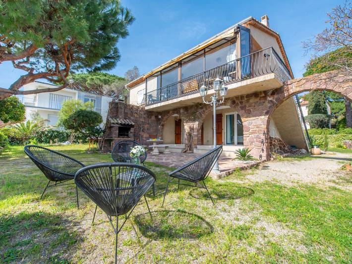 Appartement de vacances pour 4 personnes, avec jardin et terrasse à Cavalaire-sur-Mer