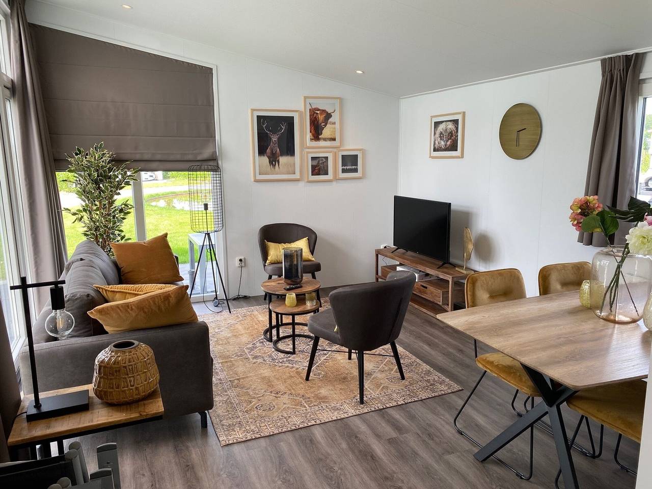Chalet in Gelderland mit Garten für 4 Von Belvilla in IJssel