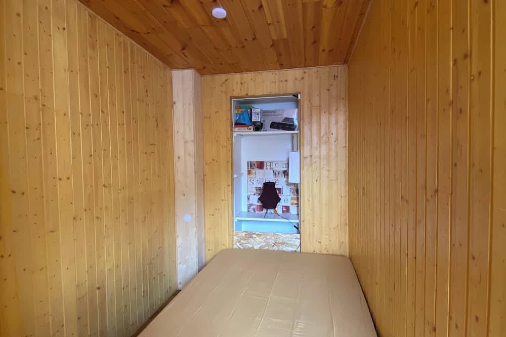 Entire apartment, Télésiège des 3 Vallées Val Thorens Orelle in Orelle, Saint-Jean-de-Maurienne region