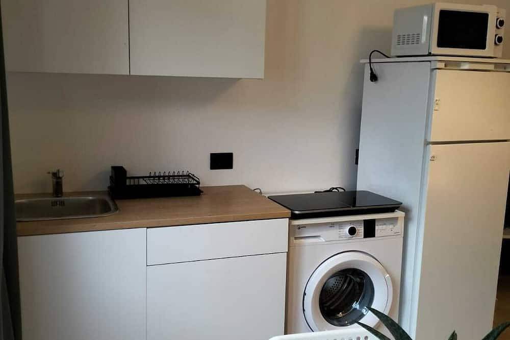 Ganze Wohnung, Studio apartment a stone's throw from the sea in Pineto, Adriaküste Abruzzen
