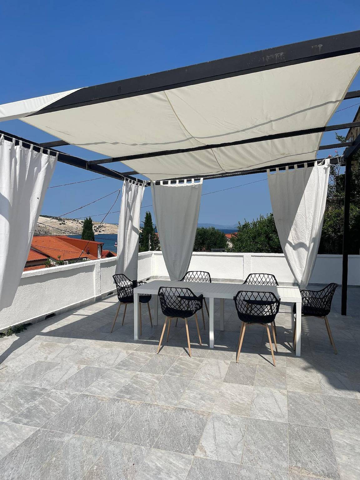 Appartamento intero, Appartamento vacanza per 5 Persone ca. 80 qm in Lopar, Golfo del Quarnero (Rab) in Loparo, Rab
