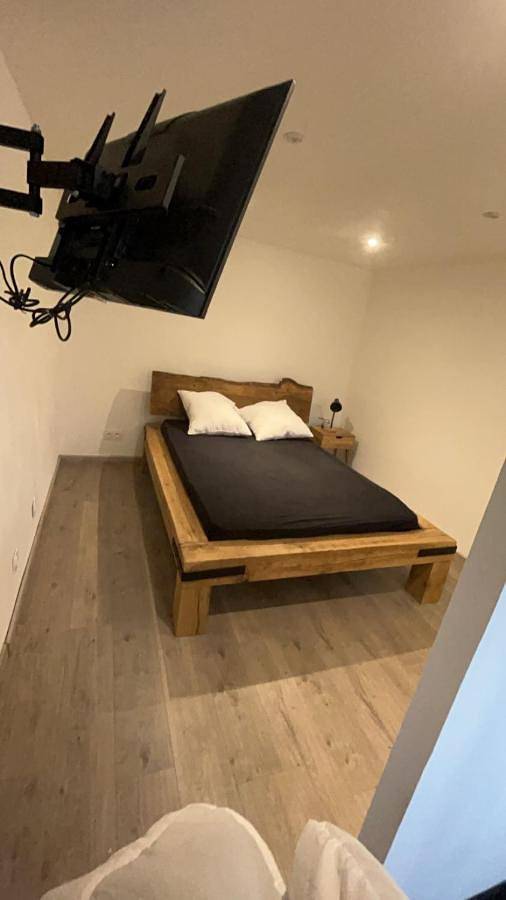 Location de vacances pour 2 personnes, avec terrasse, animaux acceptés à Curgy