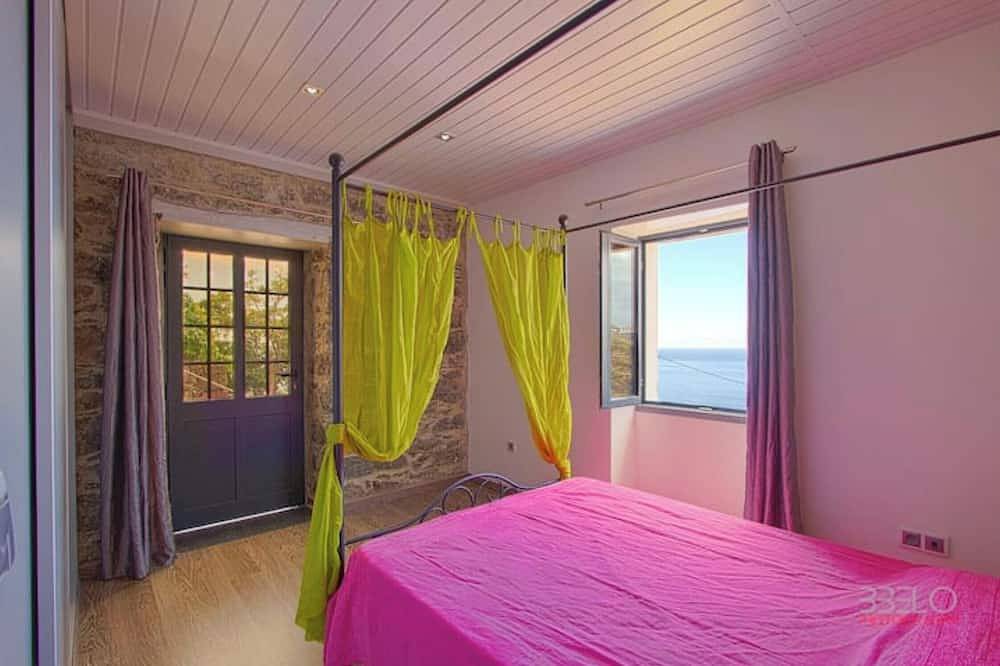 Stone House in Calheta, Madeira