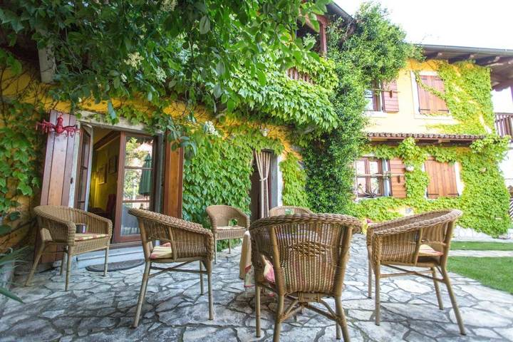 Ferienhaus für 6 Personen, mit Sauna und Garten sowie Ausblick