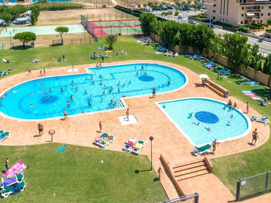 Camping Playa Brava - Mobilhome 4 personnes - Mobil-home | Comfort | 2 Ch. | 4 Pers. | Terrasse surélevée | Clim. in Pals, Costa Brava