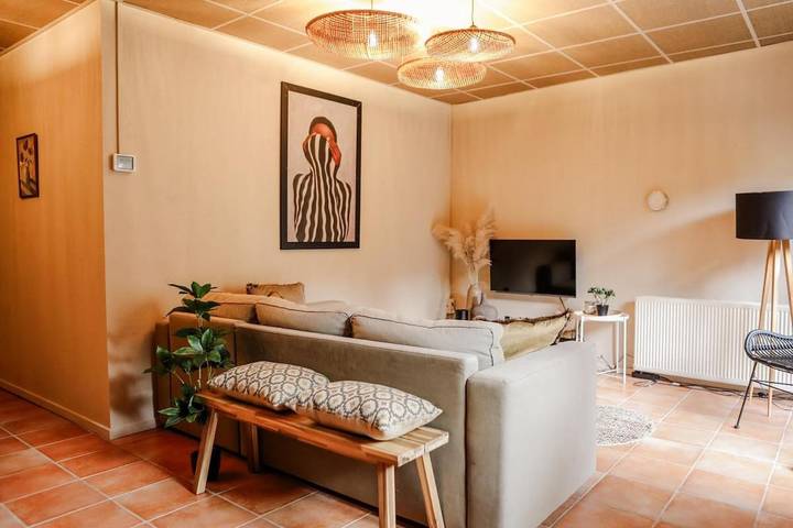 Apartamento para 4 personas, con terraza y jardín en Breda