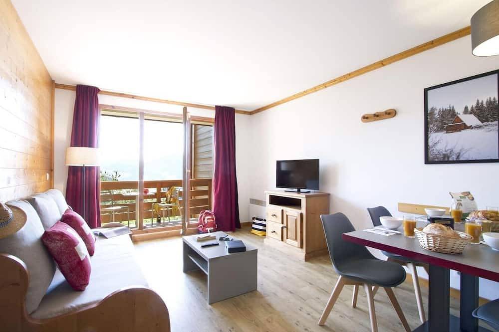 Ganze Wohnung, Wifi, 300 m von den Skipisten, Fitness, Schwimmbad, Balkon, Fernseher, Skiraum, 28m² in Praz-sur-Arly, Pays du Mont-Blanc