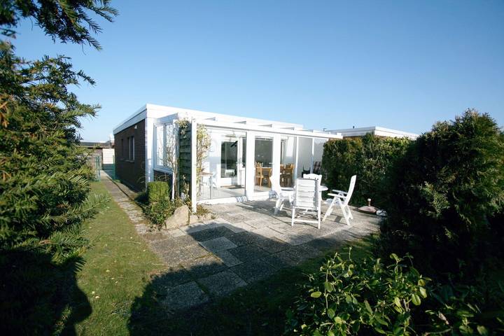 Ferienhaus für 4 Personen, mit Garten in Norden-Norddeich - 2