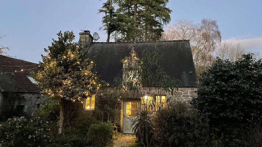 Gîte pour 2 personnes, avec sauna ainsi que jardin et terrasse en Bretagne