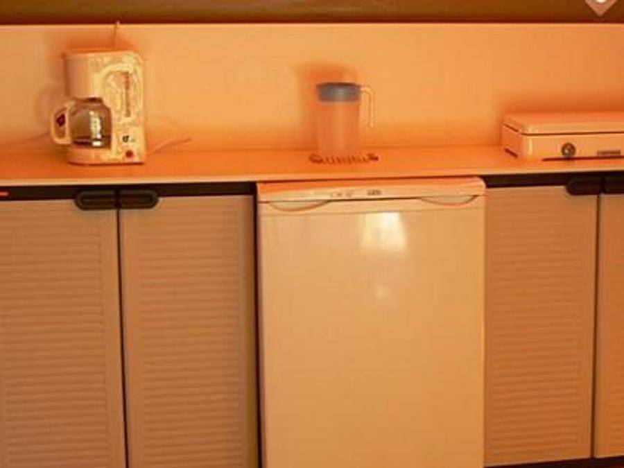 Camping maeva Escapades Coeur d'Ardèche - Tienda de lona y madera 5 personas - Pequeño Lodge 20m² (2 habitaciones) sin sanitarios 5 pers in Saint-Vincent-de-Durfort, Parc naturel régional des Monts d'Ardèche