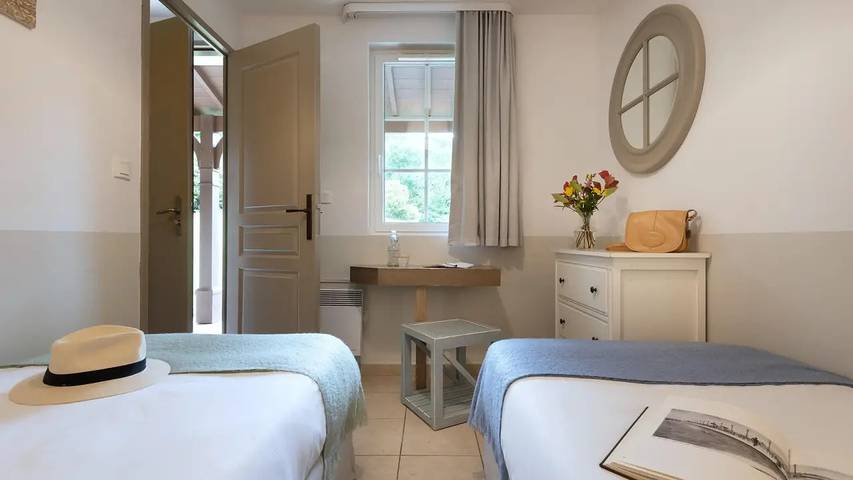 Gîte pour 5 personnes, avec piscine et sauna à Houlgate - 3