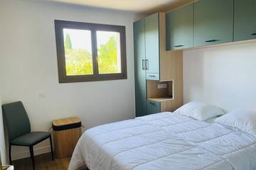 Maison De Vacances pour 6 Personnes dans Saint-Cannat, Région d'Aix-en-Provence, Photo 1