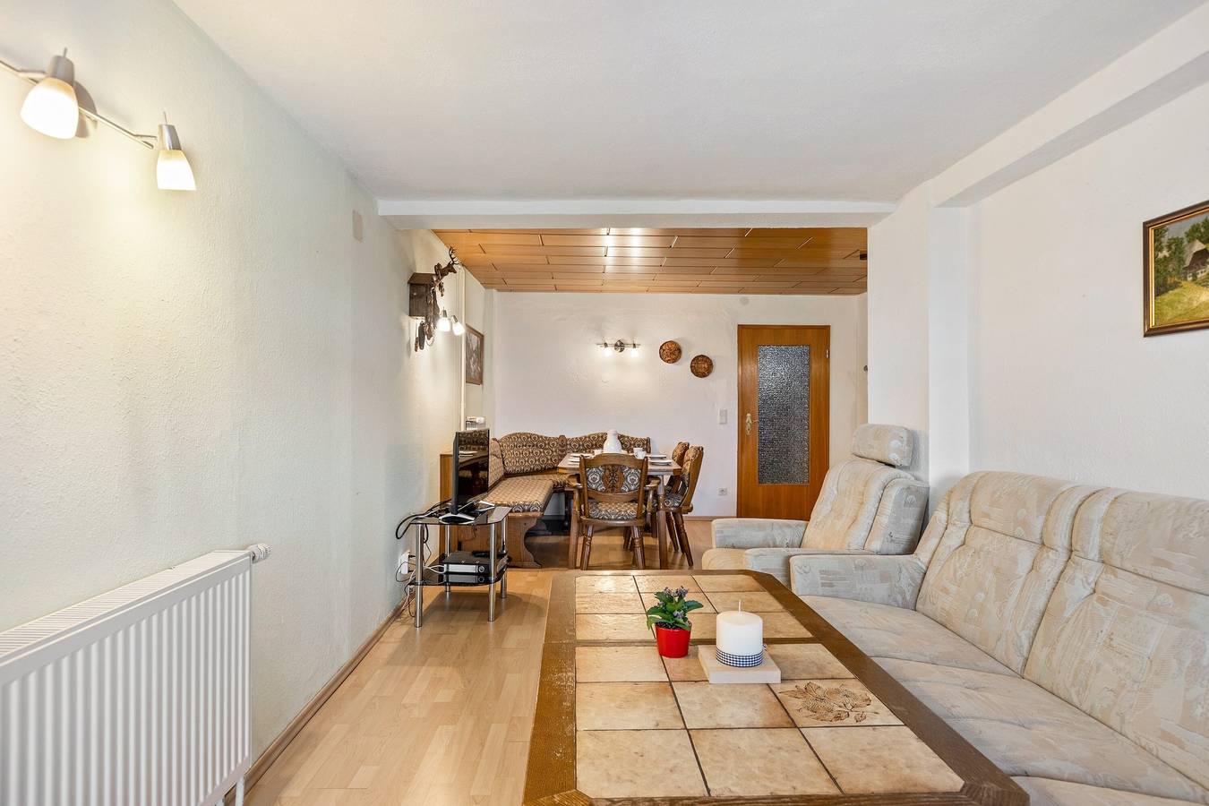Apartamento inteiro, Apartamento Schuhmacher com Terraço e Wi-Fi in Donaueschingen, Central Black Forest