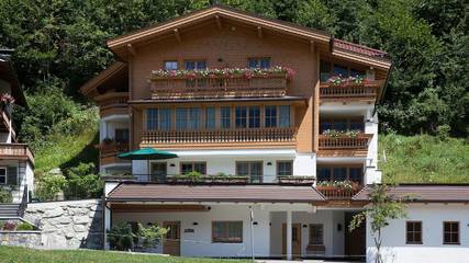 Hütte für 3 Personen, mit Garten und Sauna, kinderfreundlich im Ski-Optimal Hochzillertal