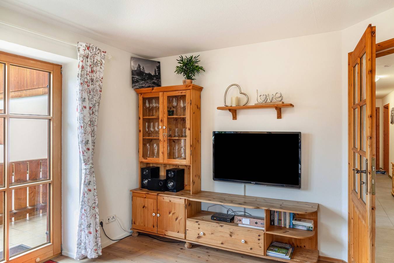 Ganze Wohnung, Ferienwohnung "Mair - Bergblick" mit Gemeinschaftsterrasse und Wlan in Halblech, Bayerisch Schwaben