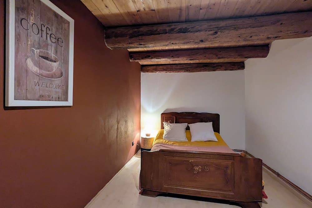 Ferme Typique entièrement rénovée - Idéal pour se ressourcer en famille in Champclause, Mézenc