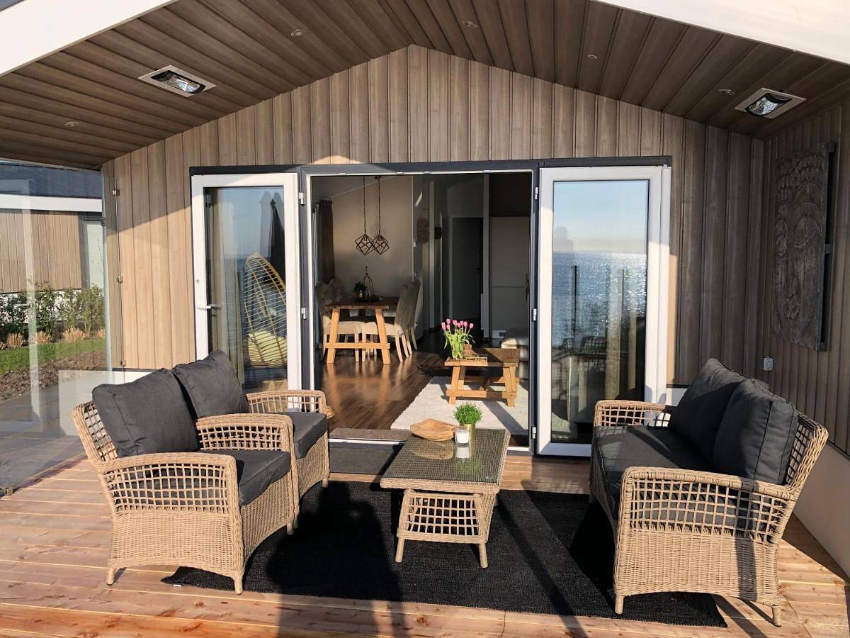 Two-Bedroom Chalet in Bovenkarspel, Markermeer