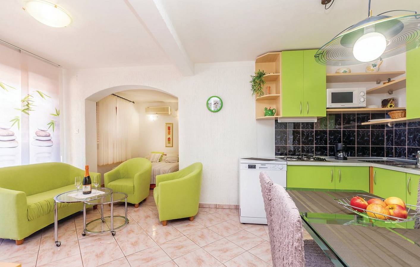 Ganzes Studio, Studio für 4 Personen mit Meerblick in Cesarica, Naturpark Velebit