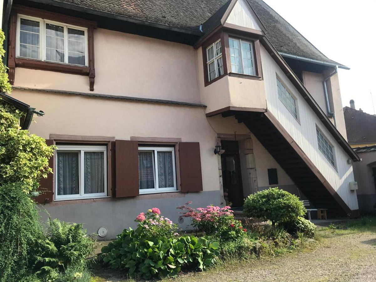 Appartement entier, Four-Bedroom Apartment in Dambach-la-Ville, Région de Sélestat-Erstein