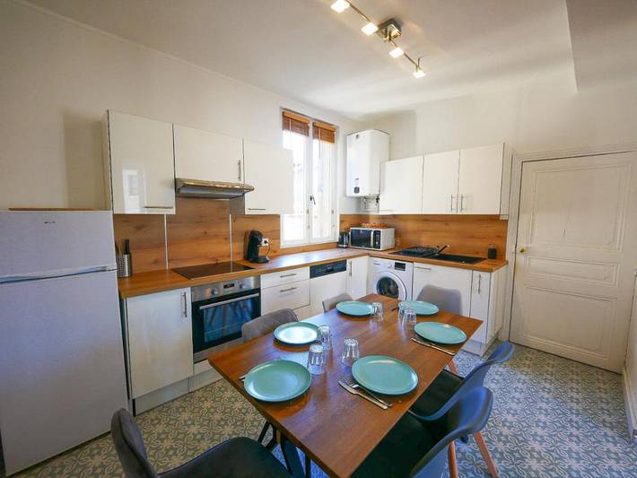 Gîte pour 6 personnes à Saint-Alban-de-Roche - 4
