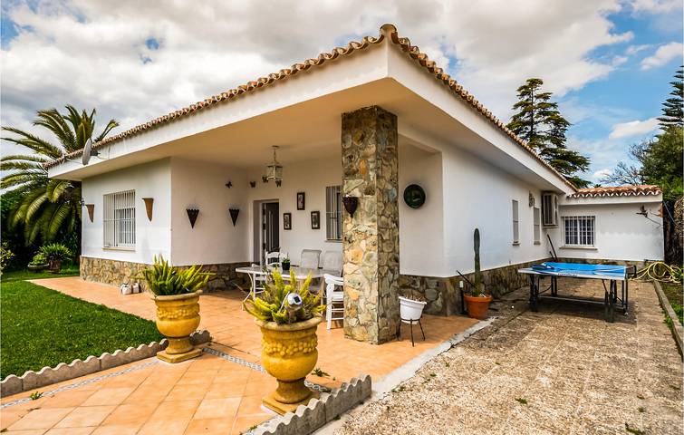 Local de férias chique com ar condicionado, piscina e terraço in Valencina de la Concepción, Sevilha Província