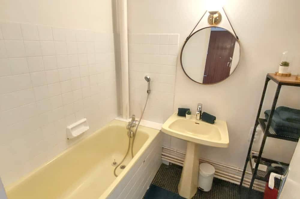 Apartamento entero, Homerez - Estudio cerca de Disneyland in Thorigny-sur-Marne, Sena y Marne