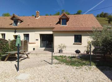 Gîte pour 4 personnes, avec jardin et terrasse à Sainte-Geneviève-lès-Gasny
