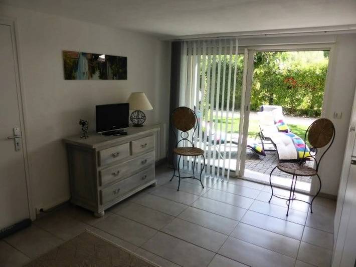 Appartement entier, 5 Pièces 4 Personnes in Latresne, Région de Bordeaux