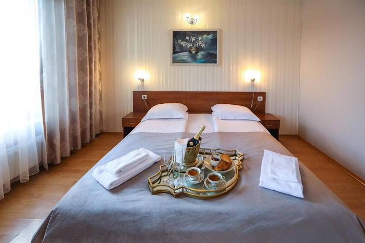 Hôtel pour 2 personnes, avec vue ainsi que jardin et balcon