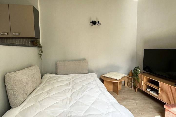 Appartement entier, T2 rénové - Vue imprenable Cathédrale - Centre - Wifi in Lodève, Région de Lodève