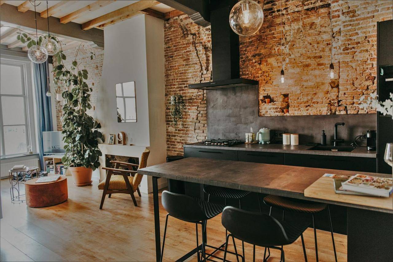 Geheel appartement, Number 9 holiday apartments in Middelburg, Walcheren