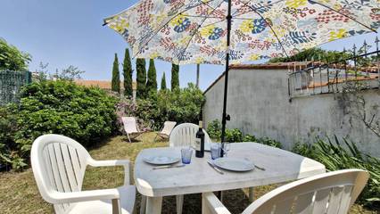 Gîte pour 3 personnes, avec jardin dans Plage de Foncillon