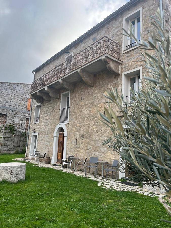 Chambre d’hôte pour 2 personnes, avec Jardin en Corse-du-Sud - 2
