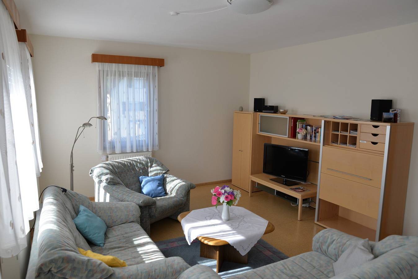 Ganze Wohnung, Apartment '90 qm' mit gemeinsamer Terrasse und Wlan in Laufen an der Eyach, Albstadt