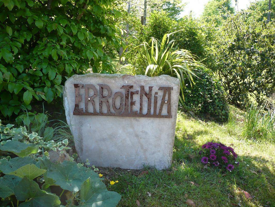 Maison Errotenia in Ascain, Bayonne region