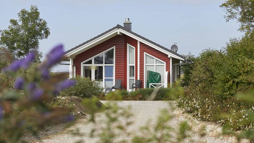 Ferienhaus für 4 Personen, mit Whirlpool und Sauna sowie Garten in Hedwigenkoog