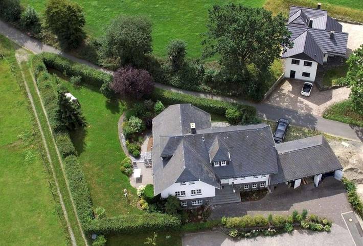 Villa für 16 Personen, mit Garten und Ausblick, mit Haustier im Sauerland