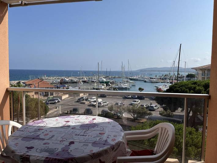 Appartement de vacances pour 4 personnes, avec balcon