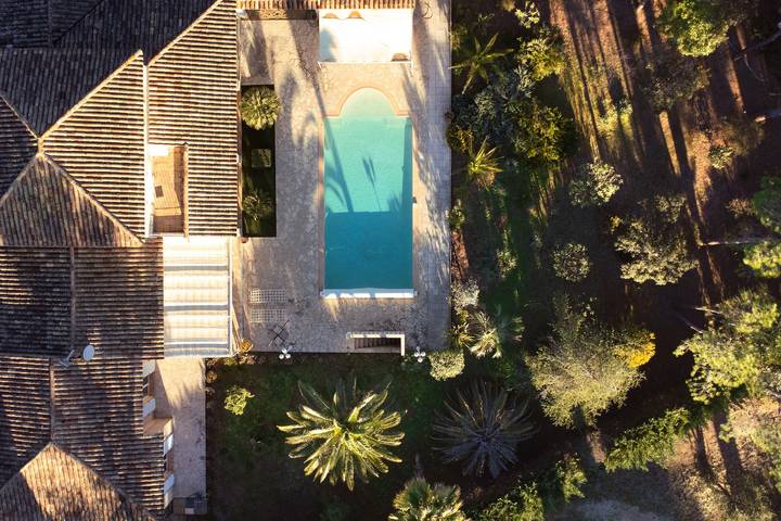 Appartamento intero, Appartamento di vacanza "Clos Saint Jean" con piscina, terrazza privata e Wi-Fi in Roquebrune-sur-Argens, Costa mediterranea (Francia)